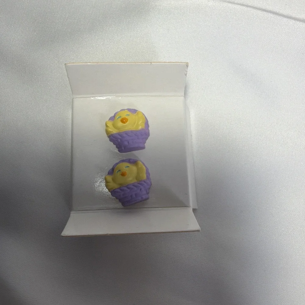 VTG 1990 Avon Just Hatched Earrings New In Original Box Charming Chicks‎ Easter